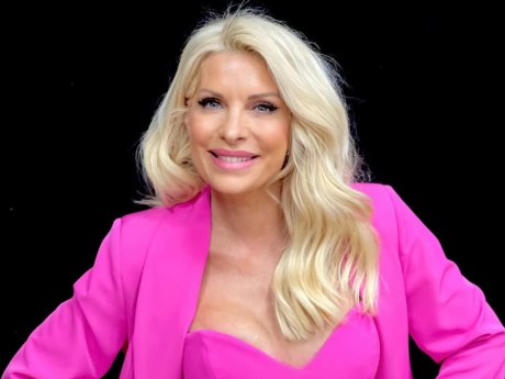 Χώρισε διάσημο ζευγάρι; Κρίση στον γάμο της Μενεγάκη; Έχουμε 2010; Ο Λιάγκας «τρίβει» τα χέρια του;