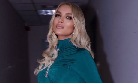 Καινούργιου: «Δεν μου αρέσει καθόλου, με το που τη βλέπω κάνω ζάπινγκ»