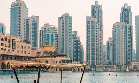 Το Ντουμπάι σε πλήρη κατάρρευση: Αποθέματα νερού για 48 ώρες - Φήμες για επιβολή capital controls
