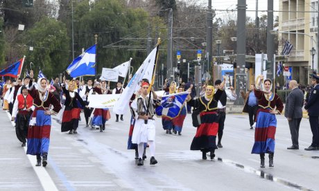 Καιρός με δύο πρόσωπα την 25η Μαρτίου: Πώς θα κάνει παρέλαση η Ελλάδα - Η πρόγνωση Τσατραφύλλια