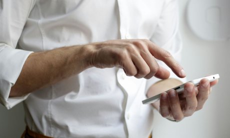 Προσοχή σε απάτη με SMS για το Fuel Pass – Τι σας ζητούν οι επιτήδειοι