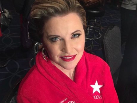 Lucy Lawless: Η αξεπέραστη «Ζήνα» κλείνει σήμερα τα 58 και η κραυγή της ακόμα ηχεί στ’ αυτιά μας