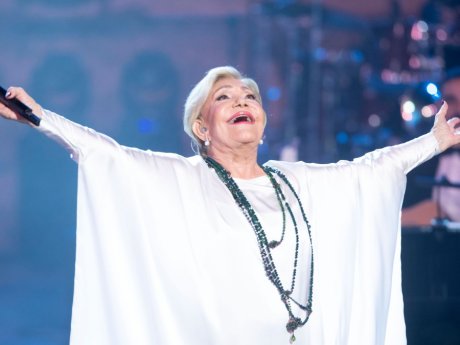 Η άγνωστη Μαρινέλλα μέσα από τρεις ιστορίες, το παρασκήνιο για το Υπάρχω και το καθολικό «αντίο»