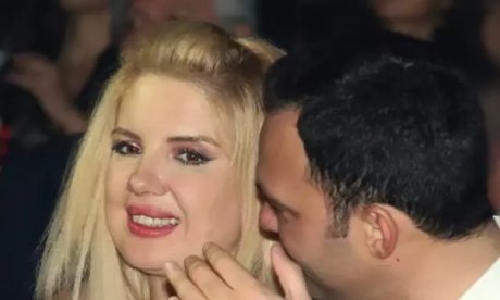 Σοφία Μαριόλα: Τα τρυφερά τετ α τετ στα μπουζούκια με νέο συνοδό μετά το χωρισμό από τον Τζώρτζογλου