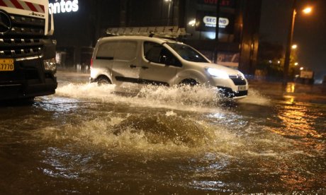 Κακοκαιρία- Κολυδάς: Πολλές βροχές και καταιγίδες τις επόμενες ώρες - Προσοχή στους ανέμους