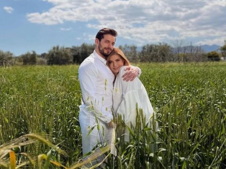 Η φωτογραφία που αποκάλυψε το τέλος στη Γη της ελιάς: Η Βάσια Παναγοπούλου στον «Παράδεισο»