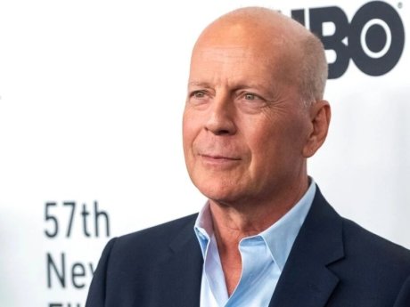 Bruce Willis: Η σπάνια δημόσια εμφάνιση και το χαμόγελο που συγκίνησε τους θαυμαστές του