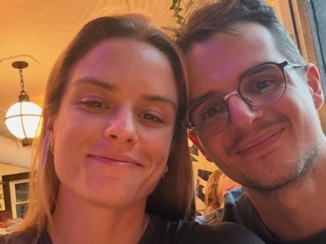 To «για πάντα μου» έγραψε η Σάκκαρη για τον Μητσοτάκη και η νέα φωτογραφία τους έδειχνε ακριβώς αυτό