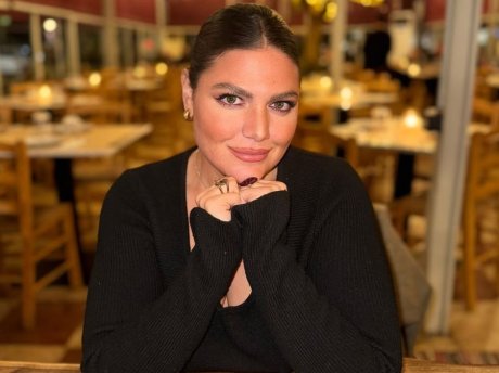 Η Δανάη Μπάρκα έγινε για λίγο «Στέλλα» δίπλα στον Αλέξη Γεωργούλη που ήταν ίδιος 25 χρόνια μετά