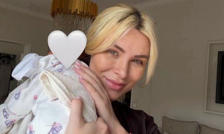 Κατερίνα Καινούργιου: Ηχηρή απάντηση, δίχως μακιγιάζ μετά τα αρνητικά σχόλια-Τo νέo καρέ με το μωρό