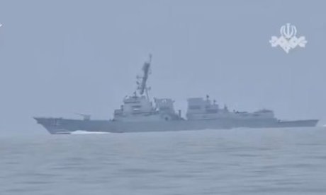 Ιρανικό πολεμικό σκάφος απειλεί και διώχνει αμερικανικό αντιτορπιλικό στα Στενά του Ορμούζ - Βίντεο