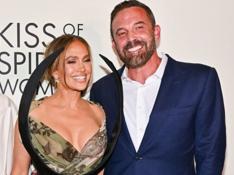 O Ben Affleck χαρίζει το μερίδιό του στην Jennifer Lopez... από το σπίτι τους αξίας 60 εκ. δολαρίων