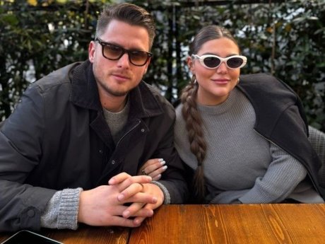 Παντρεύεται η Δανάη Μπάρκα με τον Φάνη Μπότση; Το μπουκέτο λουλουδιών & οι λεπτομέρειες του γάμου