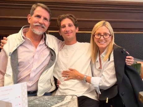 Η ανάρτηση της Μαρί Σαντάλ για τον σοβαρό τραυματισμό του Οδυσσέα και το Πάσχα μακριά από την Ελλάδα