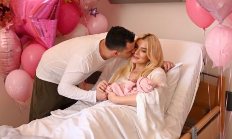 Καινούργιου: To ξεχωριστό δώρο που έλαβε για την κόρη της από τον αδελφό του Παναγιώτη Κουτσουμπή