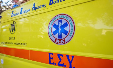 Συναγερμός στην Ηλιούπολη: Έπεσαν από τον 6ο όροφο δύο 17χρονες - Νοσηλεύονται σε σοβαρή κατάσταση