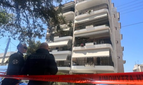 Ηλιούπολη: Το χρονικό της τραγωδίας - Η κλειδωμένη ταράτσα, τα ακουστικά και η βουτιά στο κενό