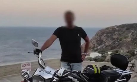 Αυτός είναι ο Ιταλός που σκότωσε τη σύντροφό του και τον γιο της - Διώκεται για ανθρωποκτονία