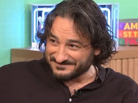Η συγκίνηση του Β. Χαραλαμπόπουλου για την απώλεια του πατέρα του και το «Τι ωραίο πατέρα είχα!»