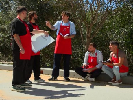 Η άδικη αποχώρηση στο MasterChef για μία ολόκληρη ομάδα & τα δύο πλάνα που «πρόδωσαν» το αποτέλεσμα