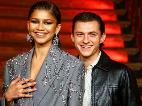 Ο Tom Holland είπε για τη Zendaya: «Είναι ο άνθρωπός μου, είναι η καλύτερή μου φίλη» (κλαίμε ήδη)