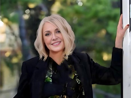 Γιατί δεν ήταν τυχαία η στήριξη της Ρούλας Κορομηλά στη Φαίη Σκορδά ενώ η πρωινή ζώνη «διαλύεται»