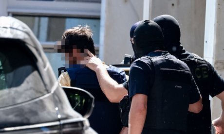 Marfin: Προφυλακίστηκαν οι δύο συλληφθέντες για την εμπρηστική επίθεση
