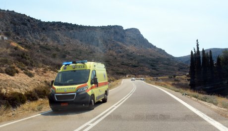 Χανιά: Σφοδρή σύγκρουση ασθενοφόρου με Ι.Χ - Από ανακοπή κατέληξε ο ασθενής
