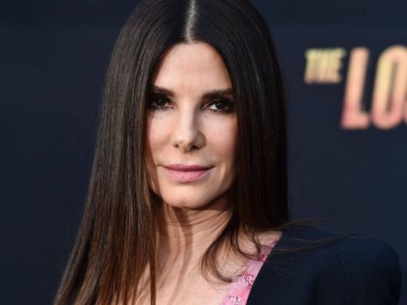 Sandra Bullock: 62 κύκλοι γύρω από τον ήλιο- Η σταδιακή επιστροφή της στη ζωή μετά τη μεγάλη απώλεια