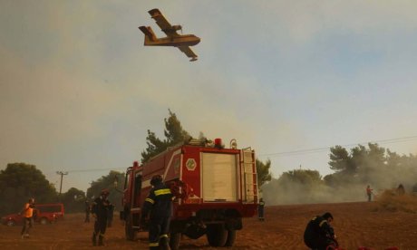 Καιρός: «Hot-Dry-Windy» το επόμενο 48ωρο – Η προειδοποίηση Τσατραφύλλια για τον κίνδυνο πυρκαγιών