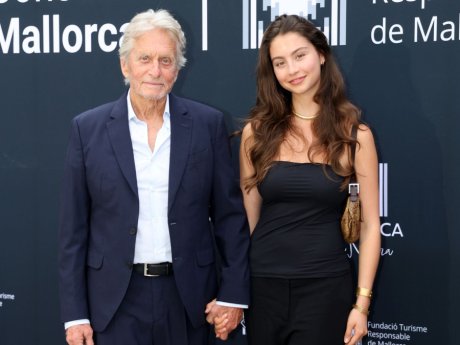 Michael Douglas: Η σπάνια εμφάνιση με την καλλονή κόρη του, Carys και ο λόγος που εκείνη έγινε viral
