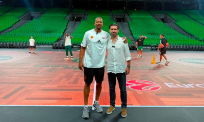 Μάικ Μπατίστ αποκλειστικά στο Onsports: «Θα έχουμε μια φανταστική χρονιά» (vid)
