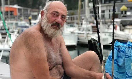 Πύλος: «Δεν θα γυρίσω μέχρι να βρεθεί» λέει η σύζυγος του Ισπανού επιχειρηματία που έπεσε από σκάφος