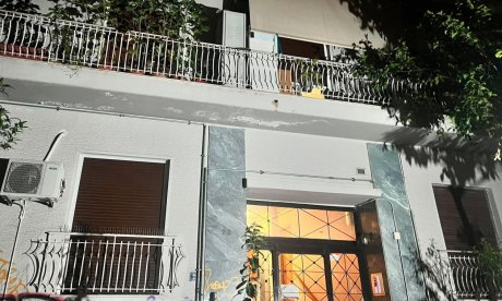 Κυψέλη - διαχειριστής airbnb:  «Τους κλειδώσαμε μέσα στο διαμέρισμα μέχρι να έρθει η Αστυνομία»