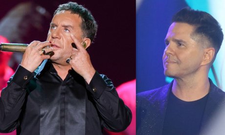Βαθιά συγκίνηση στο Γ Νεκροταφείο: Ο Γιώργος Τσαλίκης στο μνήμα του φίλου του, Γιώργου Μαζωνάκη