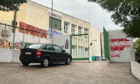 «Τη χτύπησε κεραυνός»: Διασωληνωμένη στον «Ερυθρό» η διευθύντρια του 2ου Γυμνασίου Ηλιούπολης