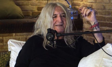 Νίκος Καρβέλας: Οι δύο καλλιτέχνες που εξασφάλισαν την άδειά του για να ερμηνεύσουν τα τραγούδια του